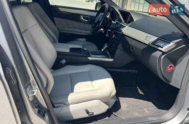 Седан Mercedes-Benz E-Class 2009 в 
