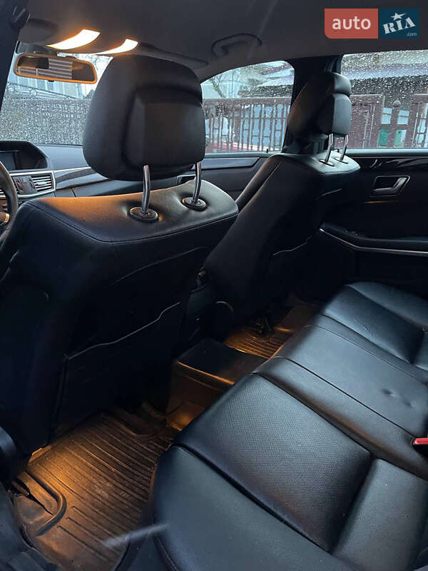 Універсал Mercedes-Benz E-Class 2012 в Івано-Франківську