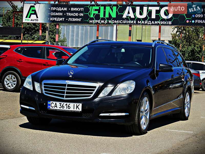 Mercedes-Benz E-Class 2011