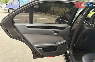 Седан Mercedes-Benz E-Class 2012 в 