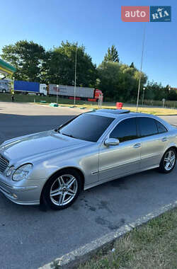 Седан Mercedes-Benz E-Class 2003 в Львові