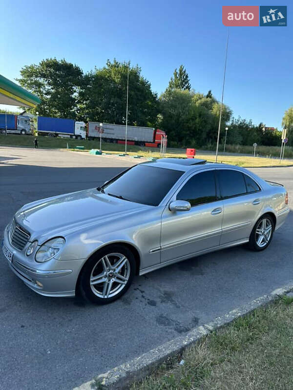 Mercedes-Benz E-Class 2003