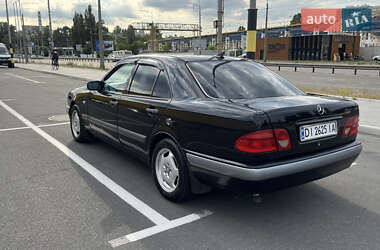 Седан Mercedes-Benz E-Class 1997 в 