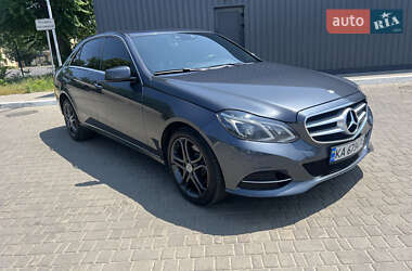 Седан Mercedes-Benz E-Class 2015 в 