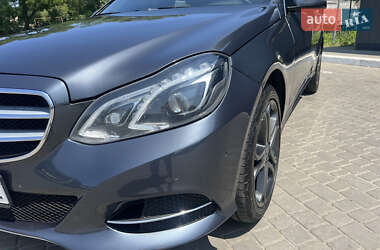 Седан Mercedes-Benz E-Class 2015 в 