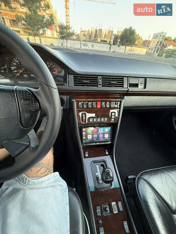 Купе Mercedes-Benz E-Class 1989 в Одесі