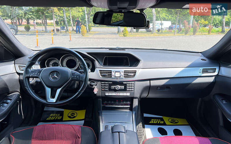 Седан Mercedes-Benz E-Class 2013 в Львове
