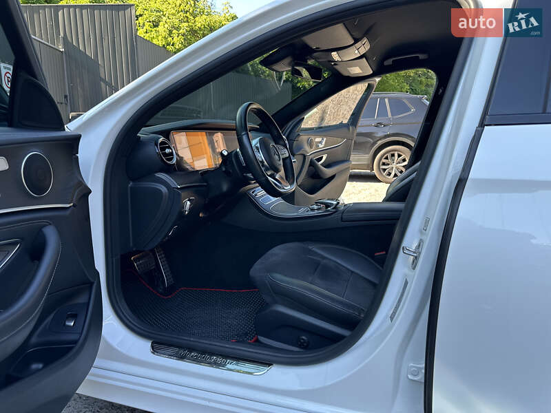 Седан Mercedes-Benz E-Class 2019 в Киеве