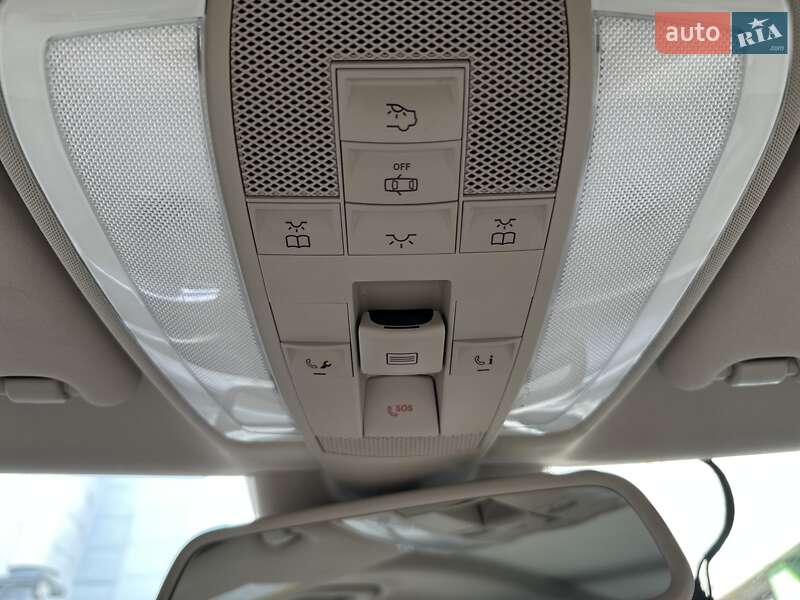 Купе Mercedes-Benz E-Class 2015 в Києві