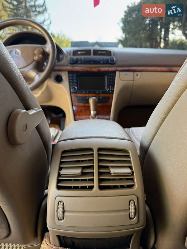 Седан Mercedes-Benz E-Class 2007 в Коломые