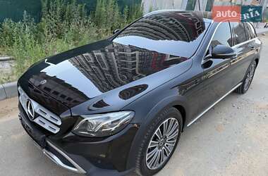 Универсал Mercedes-Benz E-Class 2018 в 