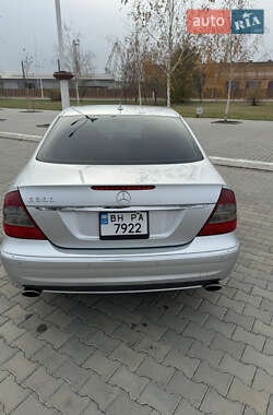 Седан Mercedes-Benz E-Class 2007 в 