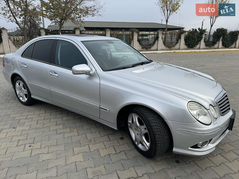 Седан Mercedes-Benz E-Class 2007 в Измаиле