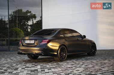 Седан Mercedes-Benz E-Class 2018 в 
