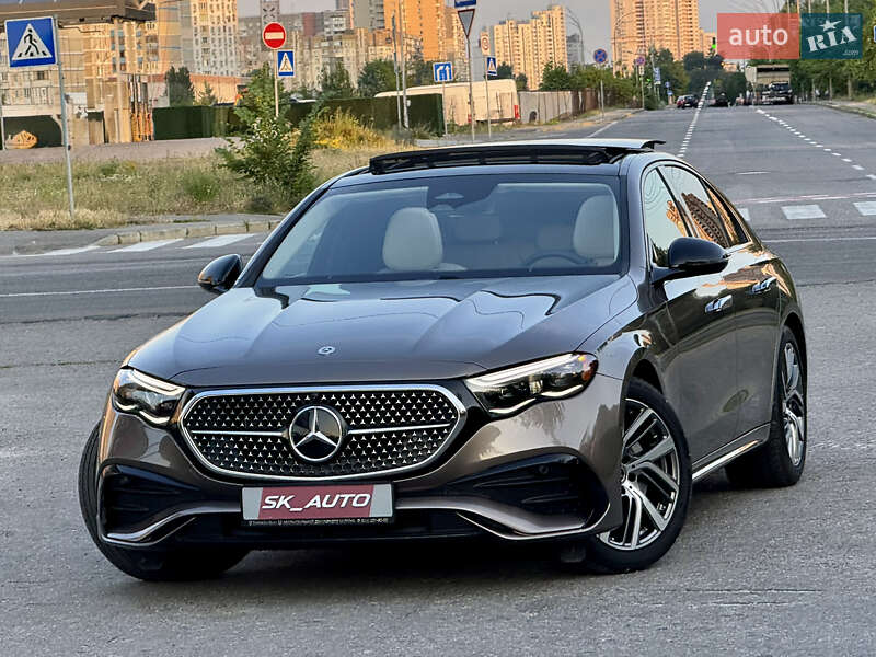 Mercedes-Benz E-Class 2024