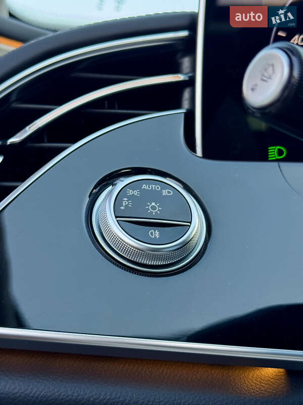 Седан Mercedes-Benz E-Class 2024 в Киеве