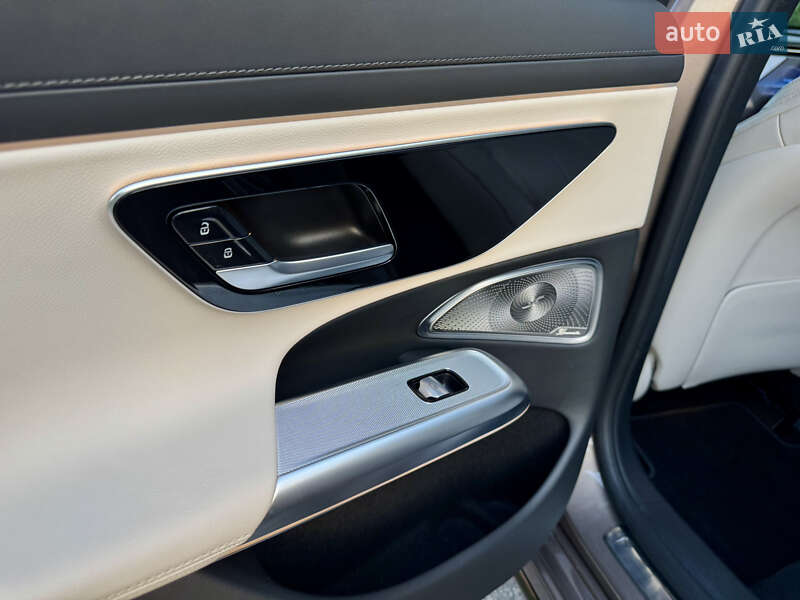 Седан Mercedes-Benz E-Class 2024 в Киеве