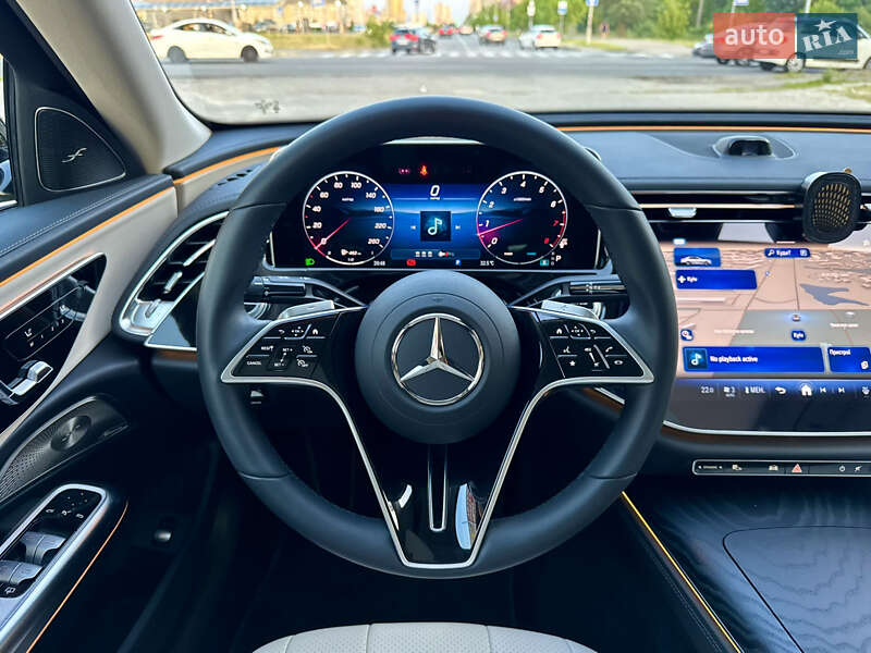 Седан Mercedes-Benz E-Class 2024 в Киеве