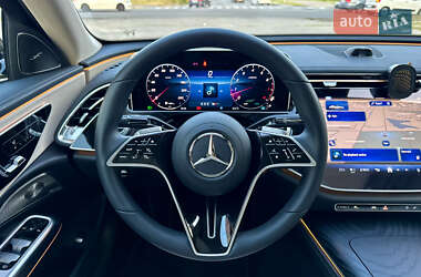 Седан Mercedes-Benz E-Class 2024 в 