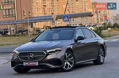 Седан Mercedes-Benz E-Class 2024 в 