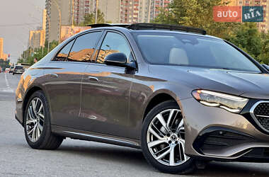 Седан Mercedes-Benz E-Class 2024 в 