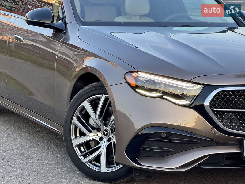 Седан Mercedes-Benz E-Class 2024 в Киеве
