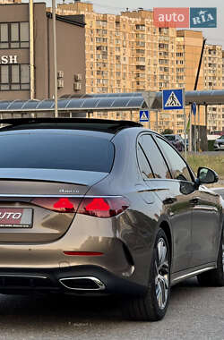 Седан Mercedes-Benz E-Class 2024 в 