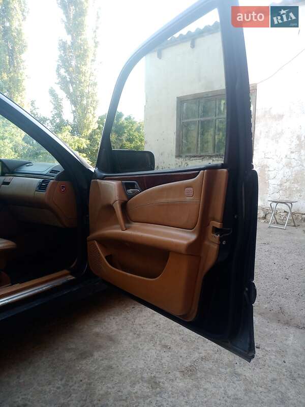 Седан Mercedes-Benz E-Class 1996 в Галициновом