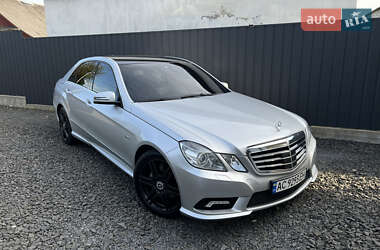 Седан Mercedes-Benz E-Class 2010 в Луцьку