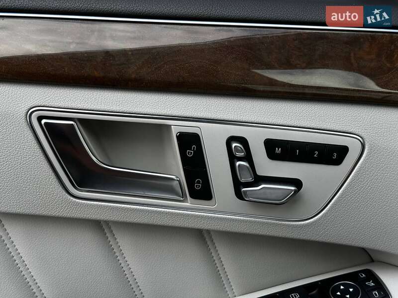 Седан Mercedes-Benz E-Class 2015 в Луцке