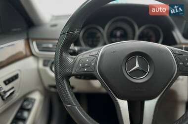 Седан Mercedes-Benz E-Class 2015 в 