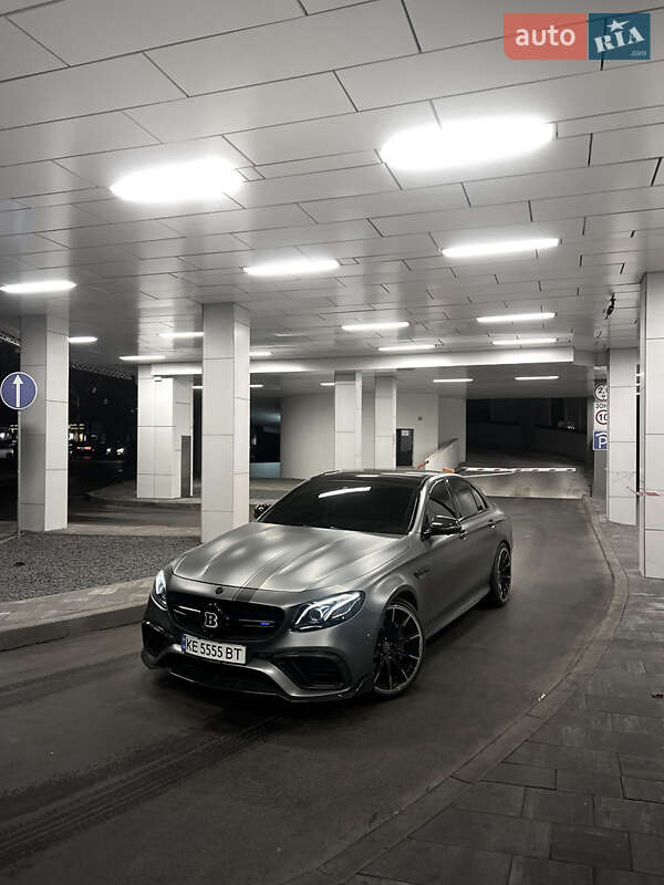 Седан Mercedes-Benz E-Class 2018 в Киеве