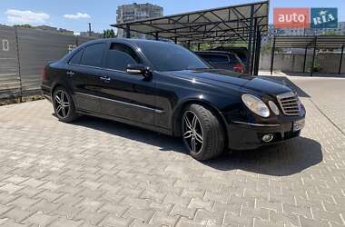 Седан Mercedes-Benz E-Class 2008 в 
