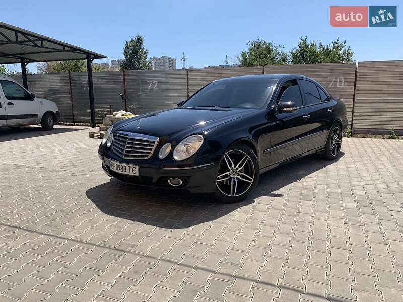 Седан Mercedes-Benz E-Class 2008 в Одессе