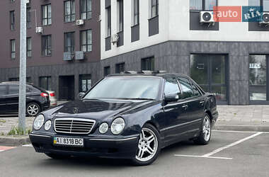 Седан Mercedes-Benz E-Class 1999 в Києві