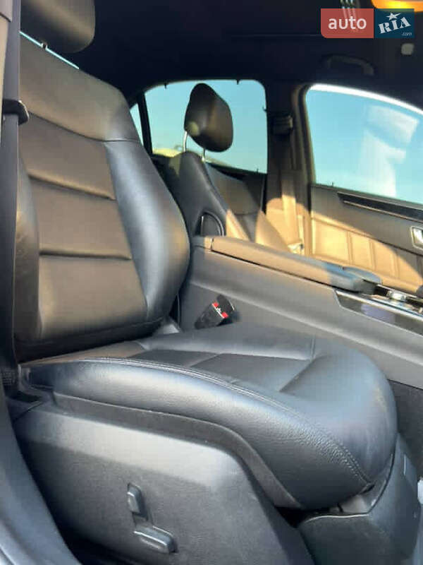 Седан Mercedes-Benz E-Class 2013 в Меденичах