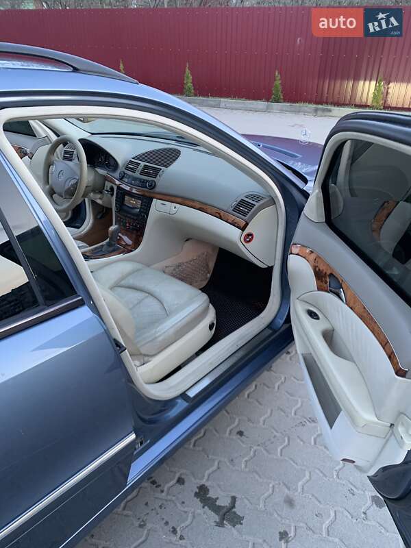 Универсал Mercedes-Benz E-Class 2003 в Львове