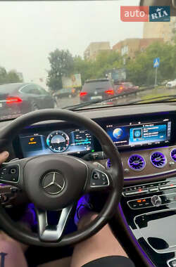 Седан Mercedes-Benz E-Class 2016 в 