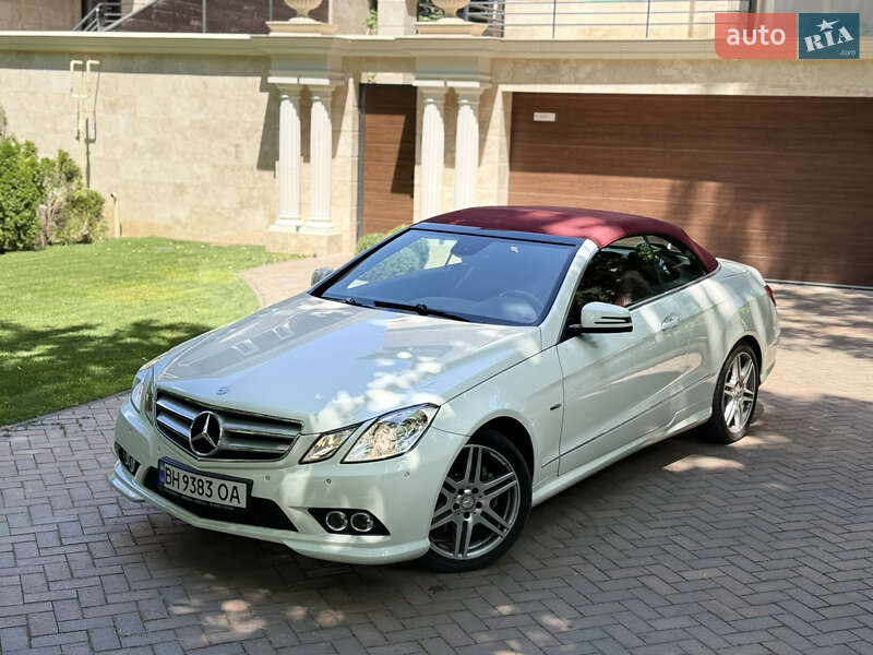Кабриолет Mercedes-Benz E-Class 2011 в Одессе
