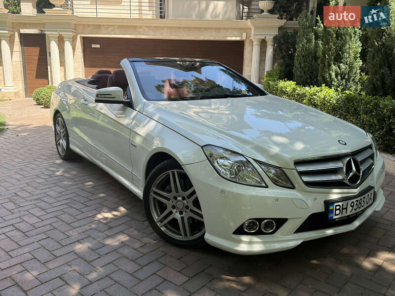 Кабриолет Mercedes-Benz E-Class 2011 в Одессе