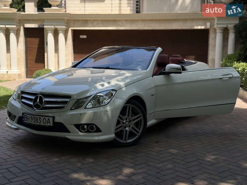 Кабриолет Mercedes-Benz E-Class 2011 в Одессе