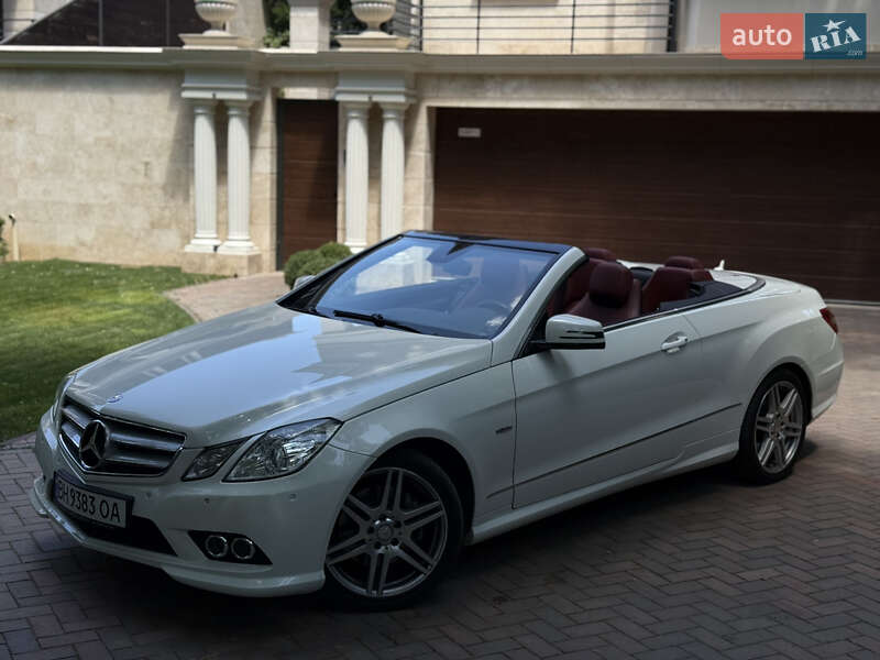 Кабриолет Mercedes-Benz E-Class 2011 в Одессе