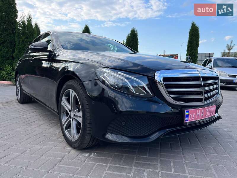 Седан Mercedes-Benz E-Class 2018 в Дубно