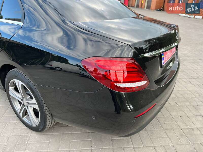 Седан Mercedes-Benz E-Class 2018 в Дубно