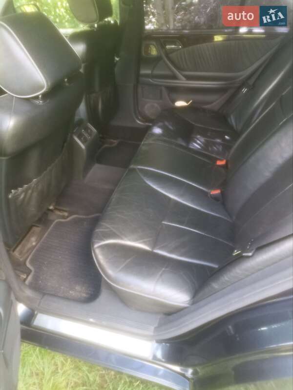 Седан Mercedes-Benz E-Class 2000 в Костопілі