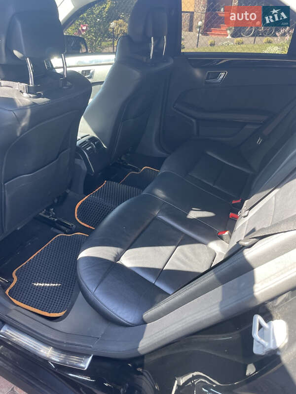 Седан Mercedes-Benz E-Class 2009 в Яворове