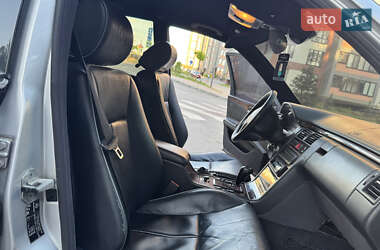 Седан Mercedes-Benz E-Class 2000 в 