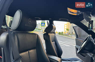 Седан Mercedes-Benz E-Class 2000 в 