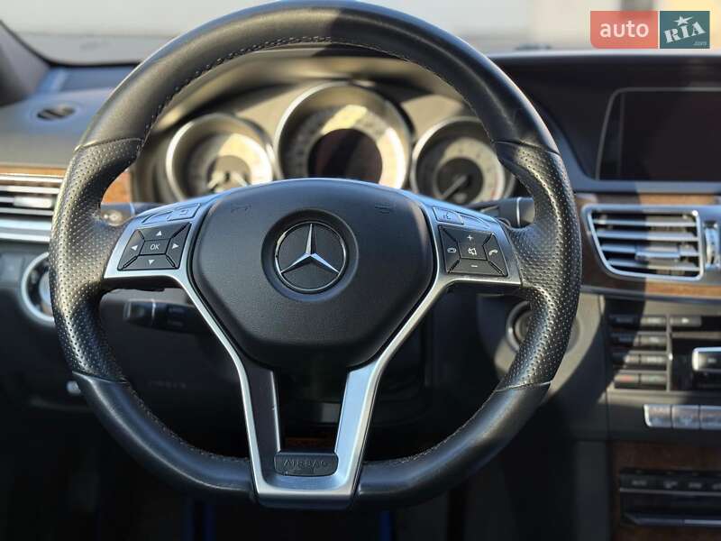 Седан Mercedes-Benz E-Class 2013 в Одессе
