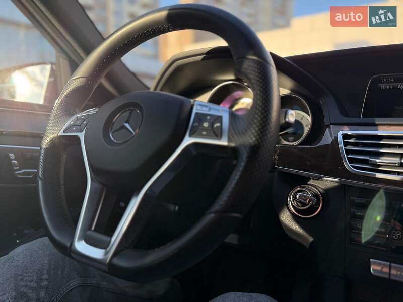 Седан Mercedes-Benz E-Class 2013 в Одессе